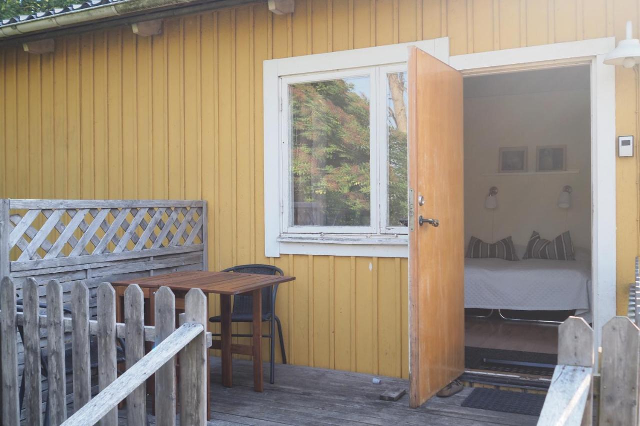 Brukshotellet Oeland - Vandrarhem Degerhamn Exterior photo